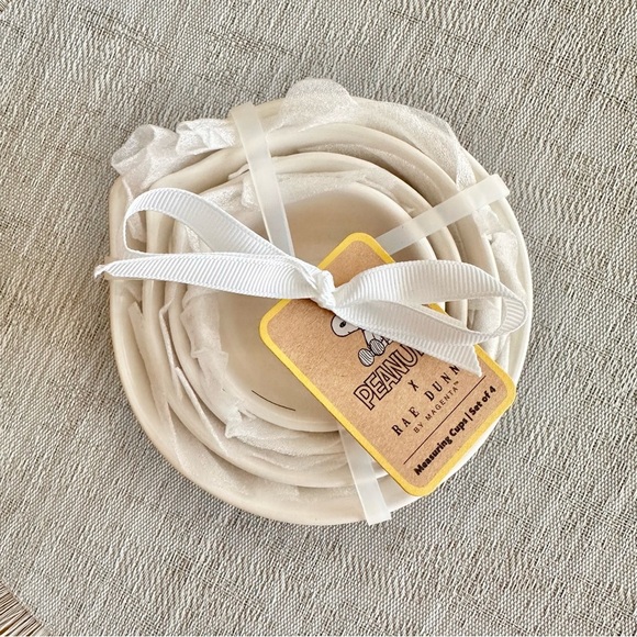 Rae Dunn Peanuts Snoopy & Woodstock Ceramic Measuring Cups 4 Designs NEW! - Picture 4 of 6